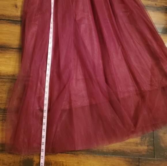 Skirt - Picture 2 of 3